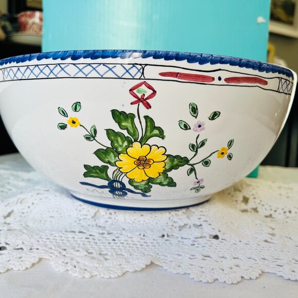 Tiffany Lisbon Large Salad Serving Bowl 10 inch in Excellent Condition with Box - Picture 2 of 11
